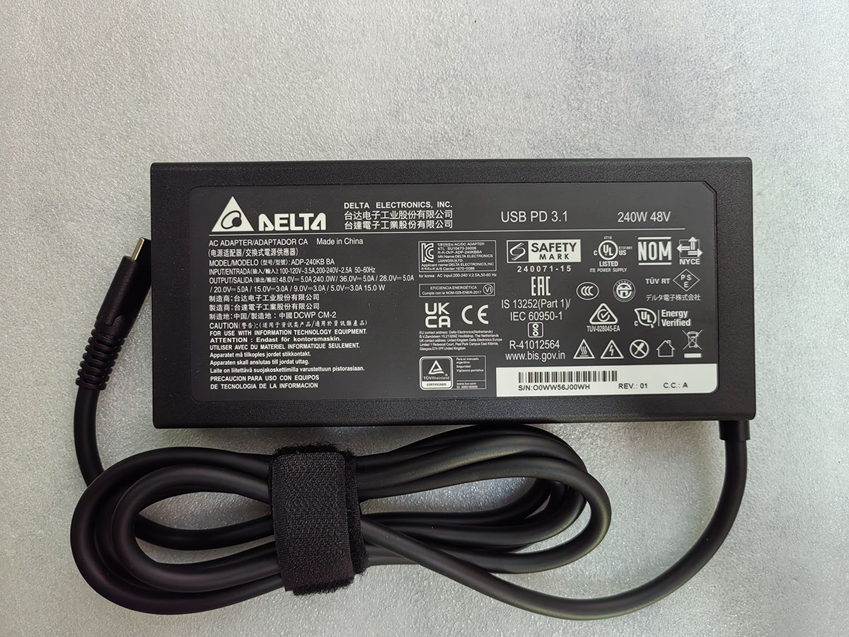 NEW OEM ADP-240KB BA Delta 240 - مراجعة Pc Gaming Uk وسعره