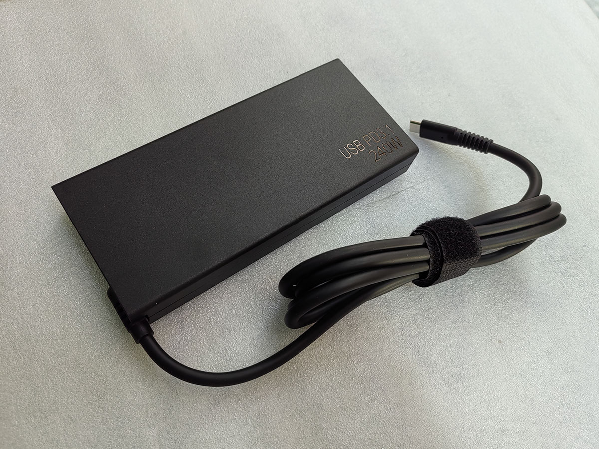 NEW OEM ADP-240KB BA Delta 240 - مراجعة Pc Gaming Uk وسعره